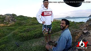 i'm givin blowjob on rocks by the sea, novinha style