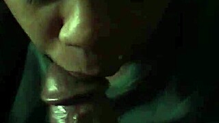 babymama gives awesome head with a facial finish