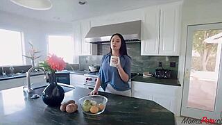 Hey stepmom Brooke Beretta, can I get some action tonight? I’ve been craving you all day!