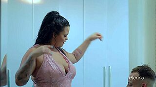 I picked up a hot young guy in the square and sucked him until he gave me milk - Hellen Almeida.