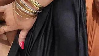 mi jefa ninfomana comparte un video íntimo por error