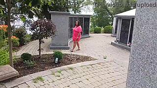 Does This Homemade MILF Throat Cock Outdoors?