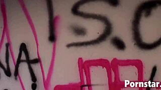 斯嘉丽骑硬屌深插屄我操不够