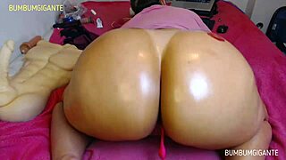 I Put Oil On My Ass - Watch Full Videos On Premium And Subscription - I Record With Fans - Come Record With Me!