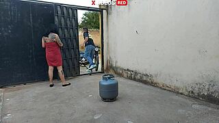 feeling thrilled as pizza guy arrives in towel for full video