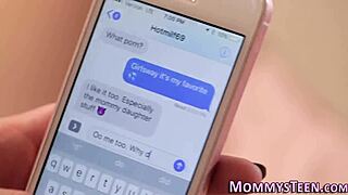 Busty milf toying her pussy 😏