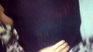 i was groping my girlfriend for a bit last night, it was so sexy 😏