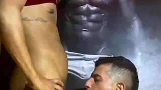 raphael lyon encheu minha boca de leite no cruising parada rj