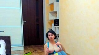 Voluptuous Myla Angel Does Gymnastics with Boobs Out! 😍