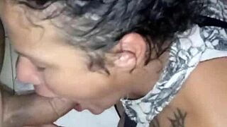 chupando o nego pauzudo