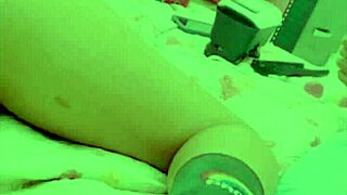 ninfeta showing off while i fuck her?