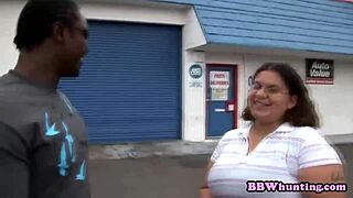 Fat Slut Craves Massive Black Cock in Interracial Encounter