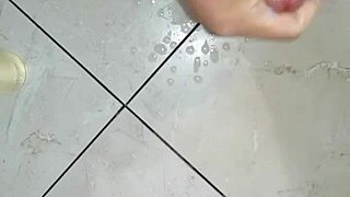 chinese asian girl squirts cum solo in stimulating session