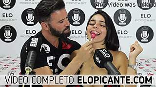 Pequitas Shows How She Likes Oral Sex