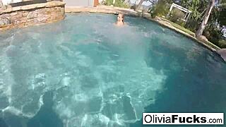 Olivia Masturbates Intensely In The Pool
