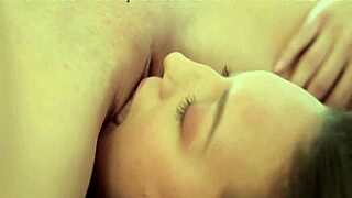 Isabella De Laa and Ivi Rein take on the queen in hardcore action