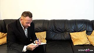 schlanken blond teen 18+ gets creamed by boss at interview