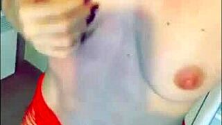 Milf Flashes And Has Sex In Paris On Third Day.