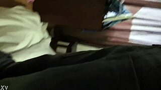 amateur again with big ass brunette 😍