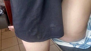 Quick kitchen fuck with close-up pussy action 😏