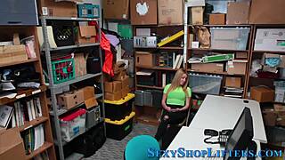 caught this teen getting fucked for real.