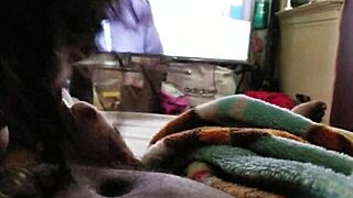 she gives me an early morning blowjob on my fat cock