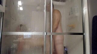 Husband and wife, wanna get wild in the shower?