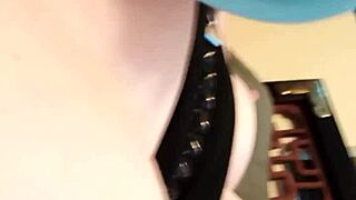 Alura Marie Baker squirts!