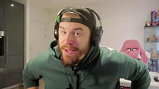 Chemistry Teacher Starts Drama With Big Tits Teen!