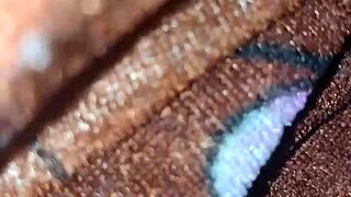 las tetas de mi novia latina son naturales y grandes