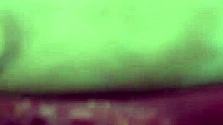 las tetas de mi novia latina son naturales y grandes