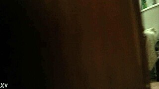 bete and her girlfriend enjoy a casual chat with friends