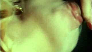 Amazing blonde with tiny pussy 😍