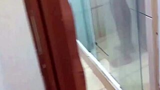Young Lovers Fuck Wildly In Bathroom!