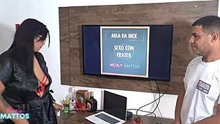 Aluno goza na boca da professorinha gostosa com Leo Ogro 😏