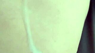 Look at those ribbons of cum flying!