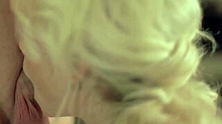 i give an elegant blowjob to this blonde beauty