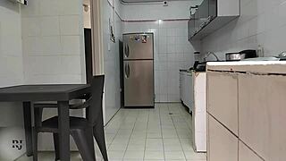 visto de sirvienta sexi a mi madrastra y me la cojo parte 1