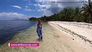 Thai Swingers Enjoy Outdoor Blowjob And Deepthroat Cumshot In Group