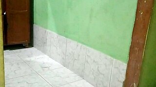 mayemarc1 - minha faxineira so de calcinha ela meu a buceta para fuder em p�