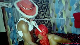 twerking hard and banging rough on christmas morning - full clip on red