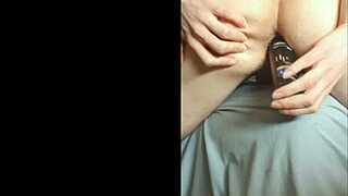 Young Twink Fucks Himself With Shampoo Bottle