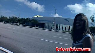 Small brunette babe gets the time of her life 😍