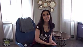 Slim 18-year-old Darsia with huge breasts in raw sex video!