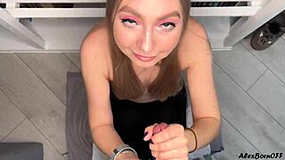 Amelie Dubon jerks me to orgasm