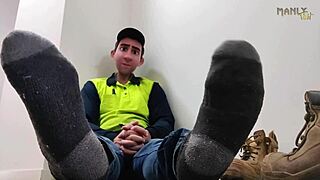 Step gay dad - work sucks - life is tough i like to escape into foot fantasy dreams even when i am at work