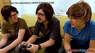 Wow! Leeds Geek's Cock Devoured by Inked Brit!