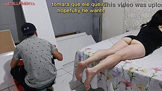 Amateur Seducing Installer With Xerecard