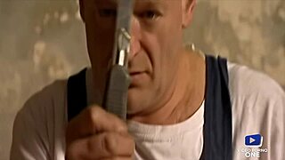 Jolie Asian And Her Lookalike Feel Intense Pleasure In Threesome Fuck