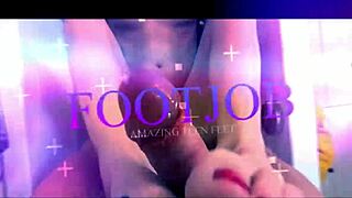 girl's emotional handjob on cam leads to cumshot